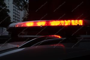 uma luz vermelha. vermelho é parte de outras estórias por Ca Mila